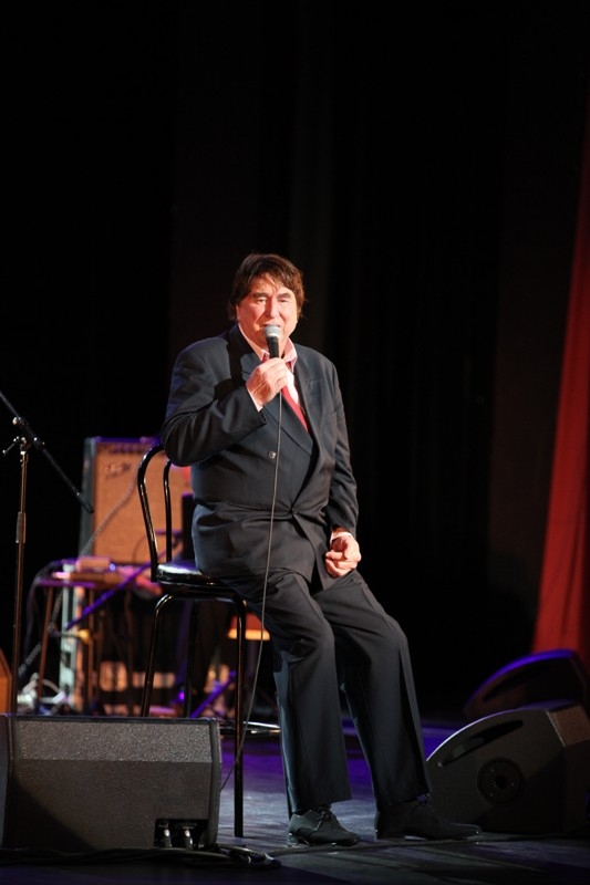 Bernard Sauvat Au Casino Du Liban